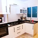 Qurum Serenity: 2-Br In Muscat