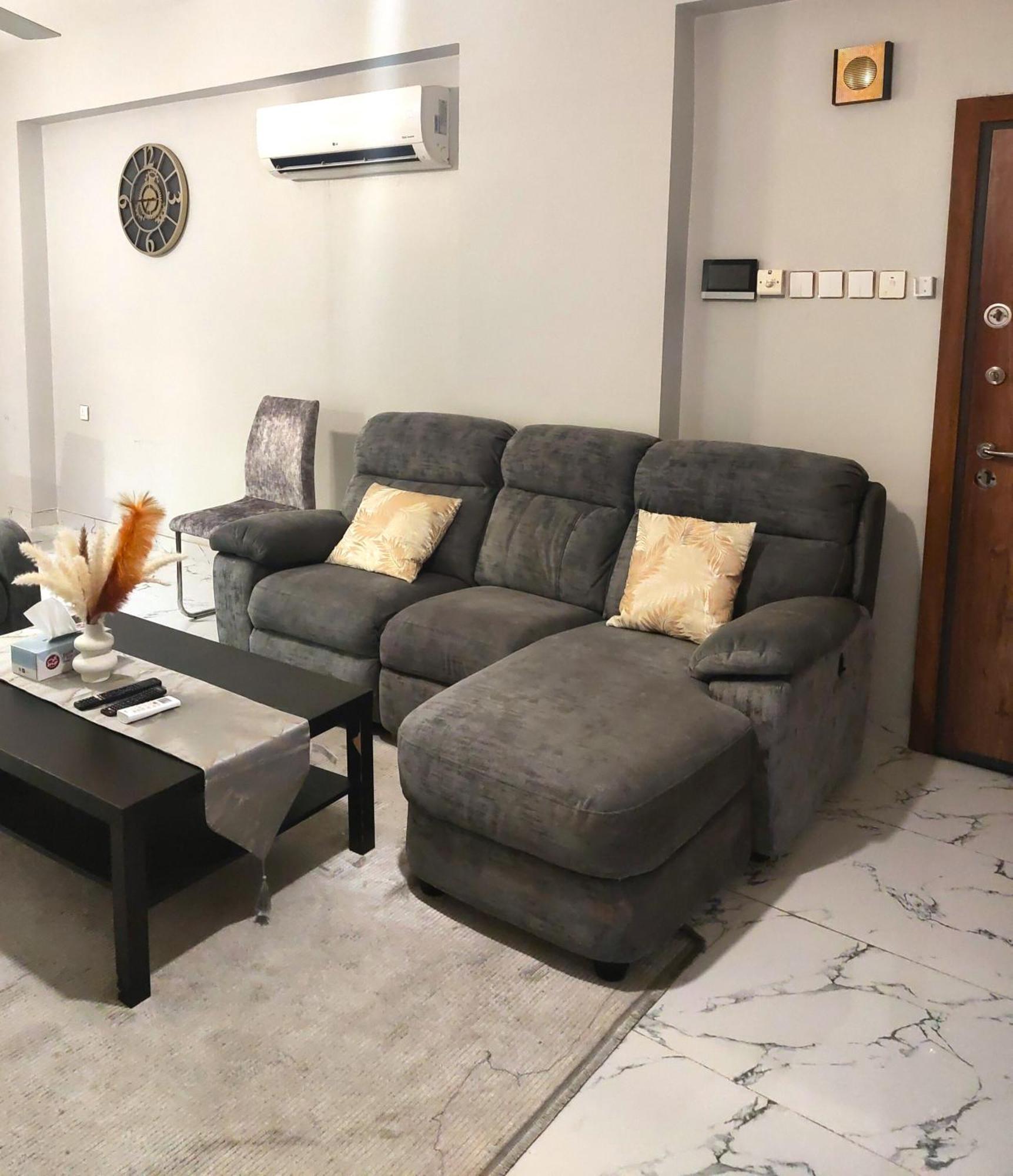 Qurum Serenity: 2-br In * Mascate