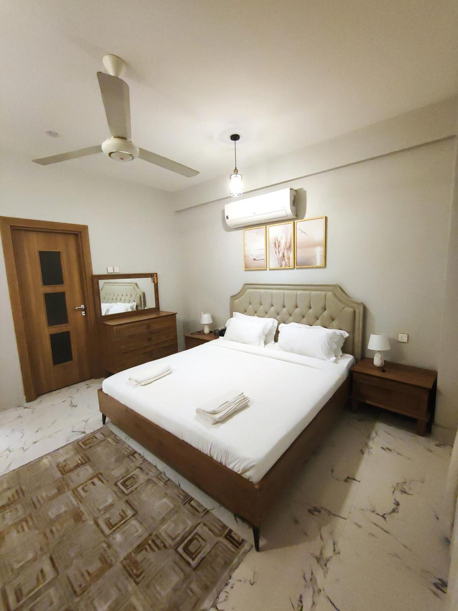 Qurum Serenity: 2-br In